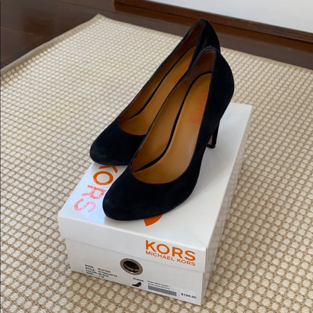 Michael Kors black suede pumps